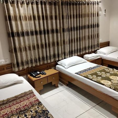 Hotel Ankit Virpur المظهر الخارجي الصورة