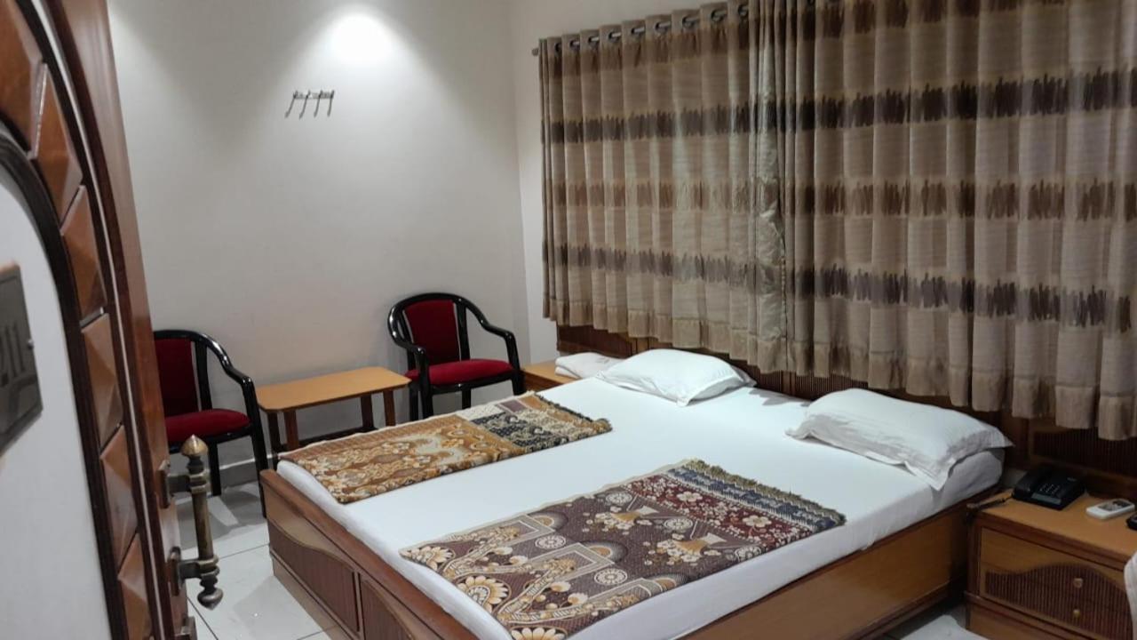 Hotel Ankit Virpur المظهر الخارجي الصورة